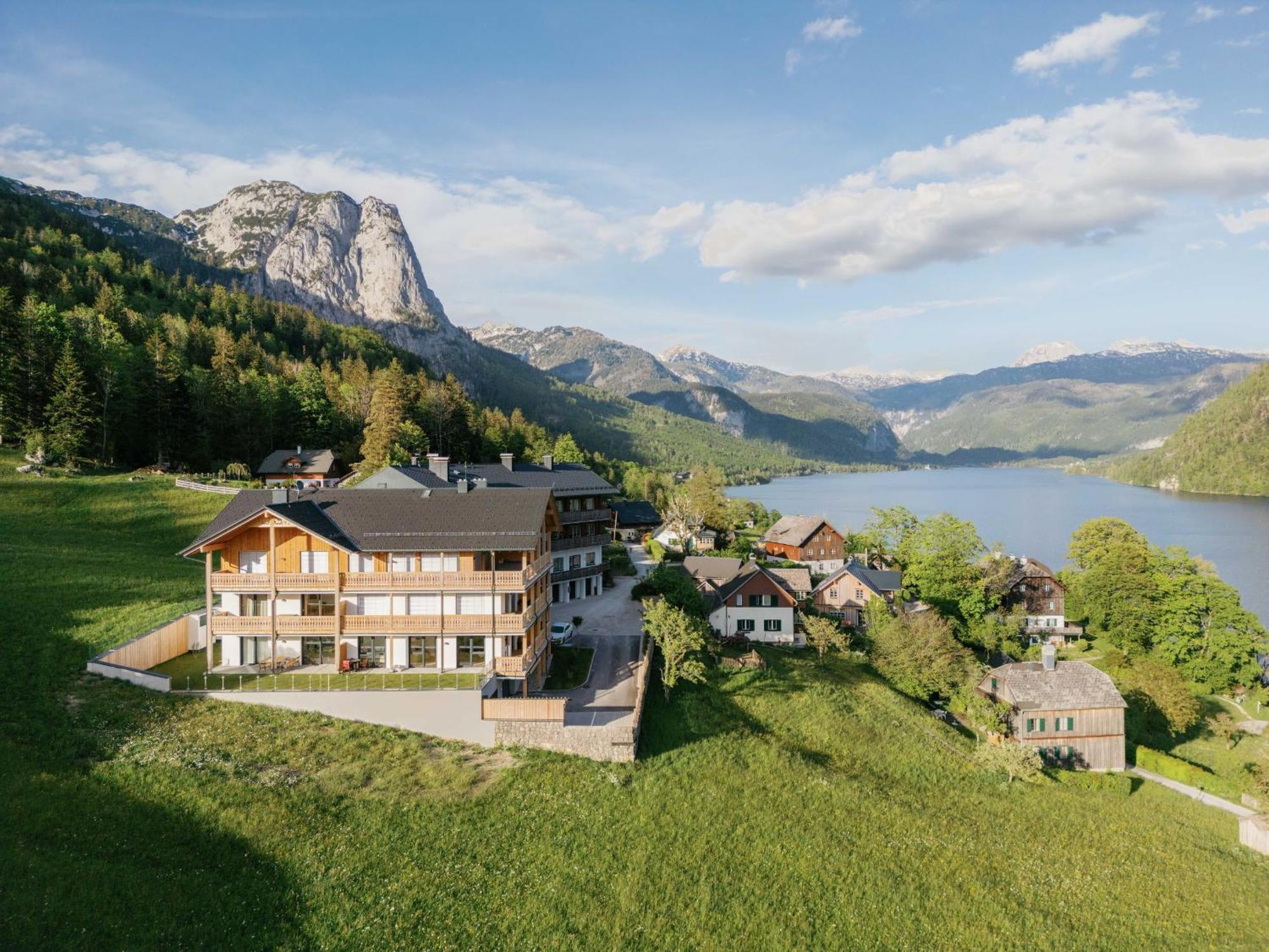 Seepanorama Apartments Am Grundlsee Exteriör bild